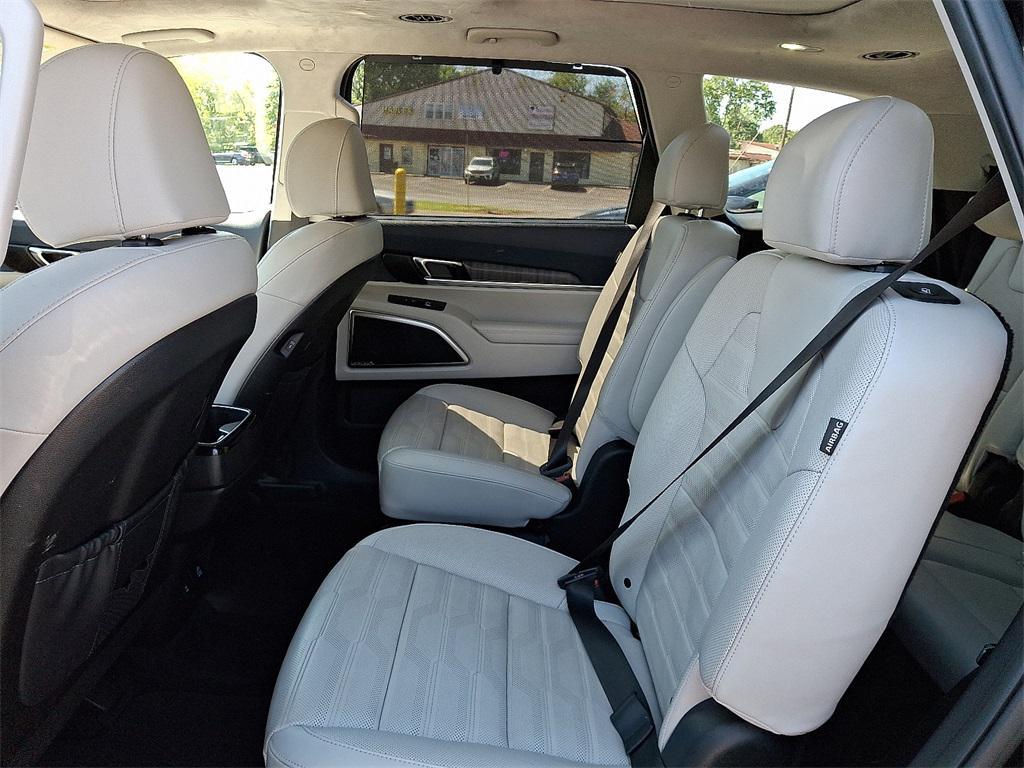 used 2023 Kia Telluride car, priced at $36,700