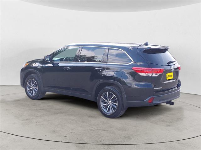 used 2019 Toyota Highlander car, priced at $23,888