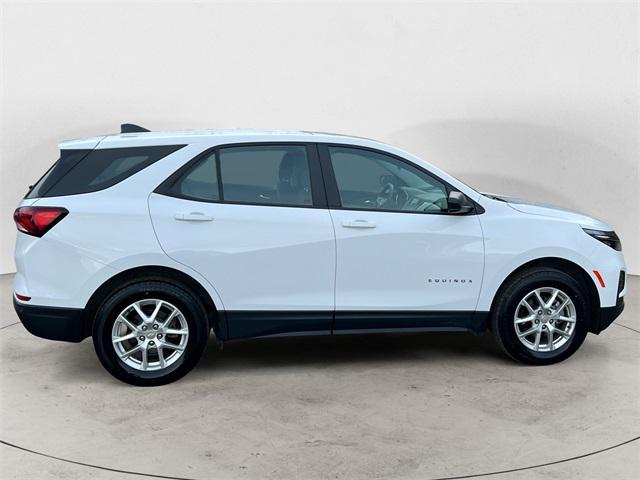 used 2024 Chevrolet Equinox car, priced at $26,988