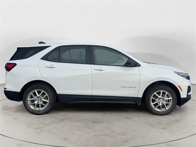 used 2024 Chevrolet Equinox car, priced at $26,888