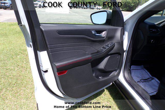 new 2025 Ford Escape car, priced at $31,279