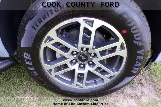 new 2025 Ford Expedition car, priced at $69,365