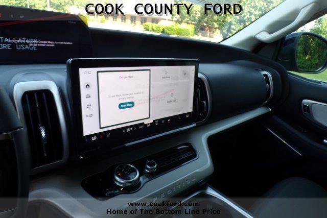 new 2025 Ford Expedition car, priced at $69,365