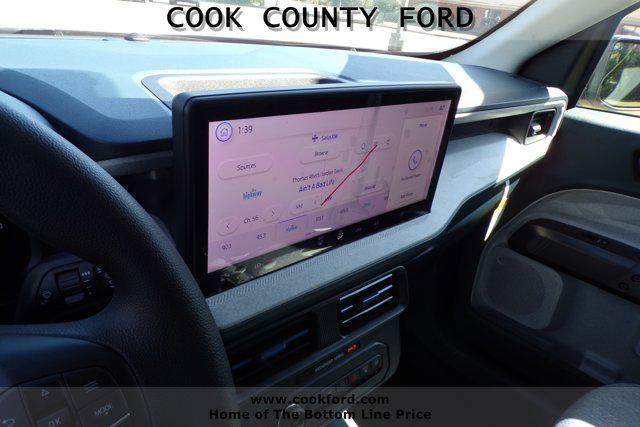 new 2025 Ford Maverick car, priced at $33,074