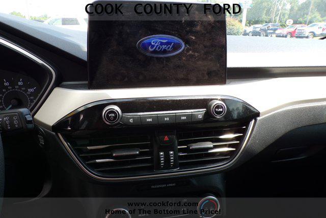 used 2022 Ford Escape car, priced at $23,984