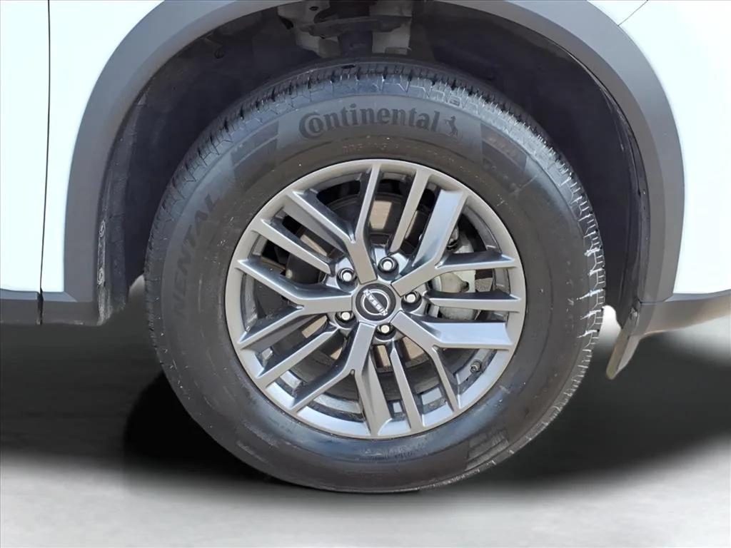 used 2023 Nissan Rogue car, priced at $18,900