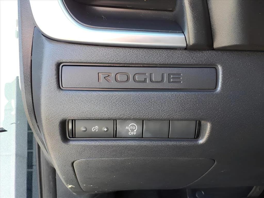 used 2023 Nissan Rogue car, priced at $18,900