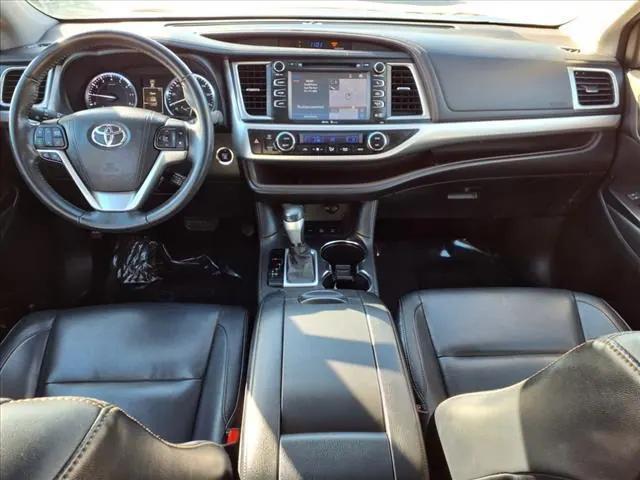 used 2015 Toyota Highlander car, priced at $16,900