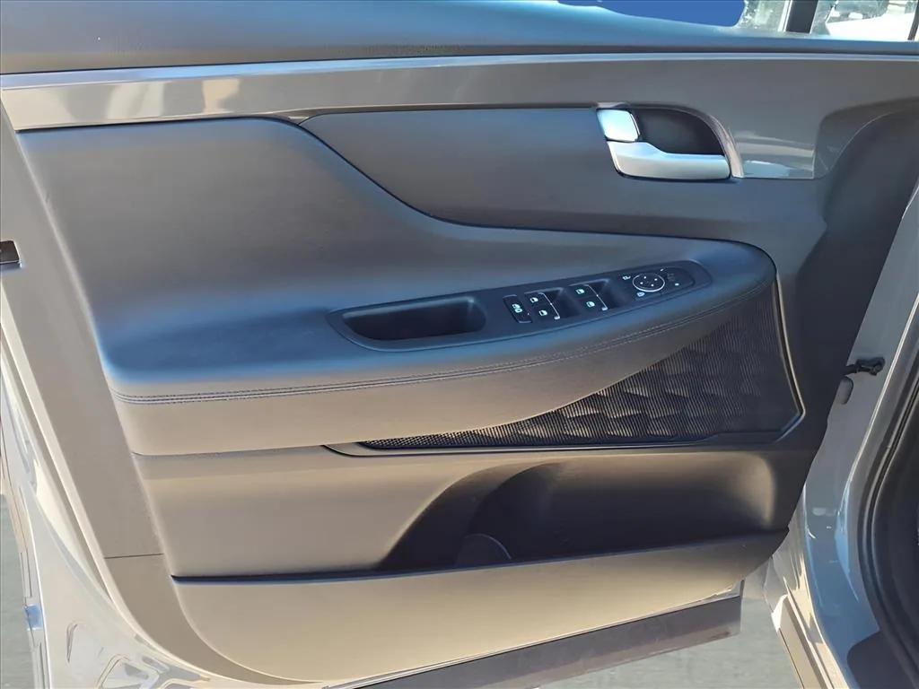 used 2023 Hyundai Santa Fe car, priced at $21,900