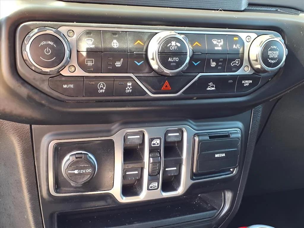 used 2021 Jeep Wrangler Unlimited car, priced at $27,984