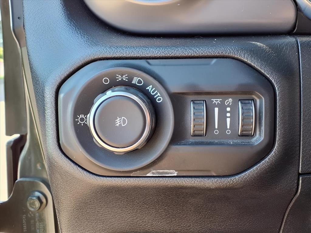 used 2021 Jeep Wrangler Unlimited car, priced at $27,984