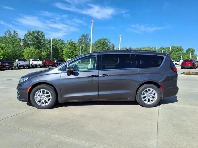 used 2022 Chrysler Pacifica car, priced at $24,518
