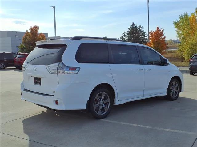 used 2019 Toyota Sienna car, priced at $25,900