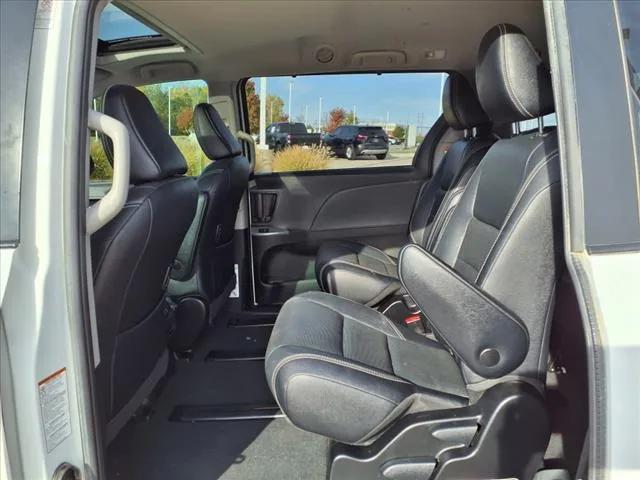 used 2019 Toyota Sienna car, priced at $25,900