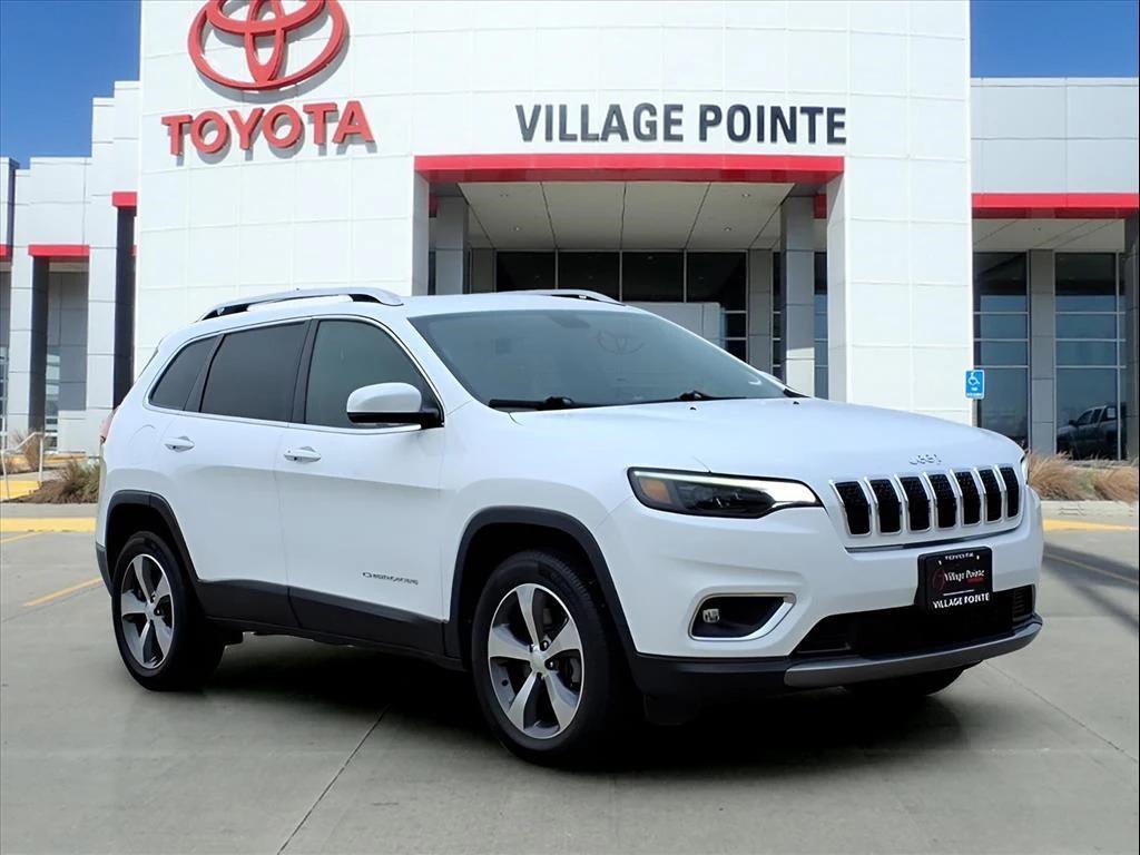 used 2019 Jeep Cherokee car, priced at $18,500