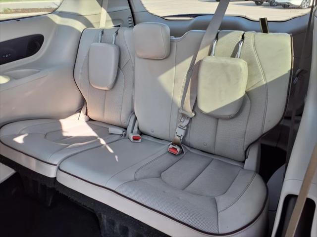 used 2017 Chrysler Pacifica car, priced at $15,912