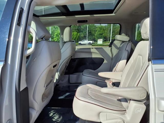 used 2017 Chrysler Pacifica car, priced at $15,912