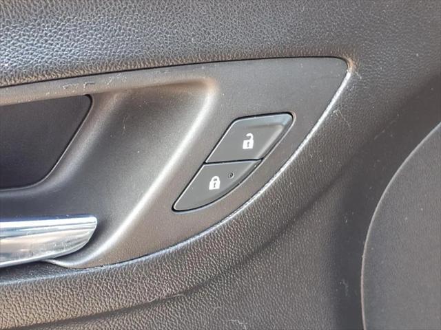 used 2022 Chevrolet Equinox car, priced at $17,918