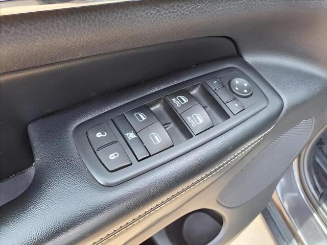 used 2016 Jeep Grand Cherokee car, priced at $12,999