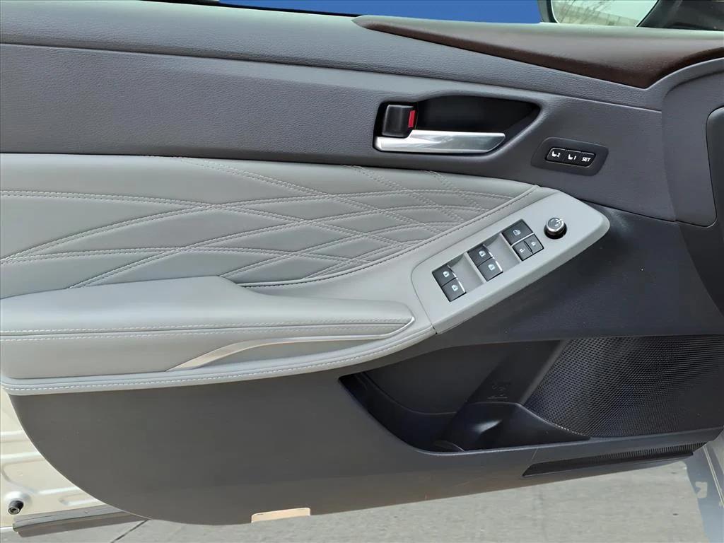 used 2020 Toyota Avalon car, priced at $24,500