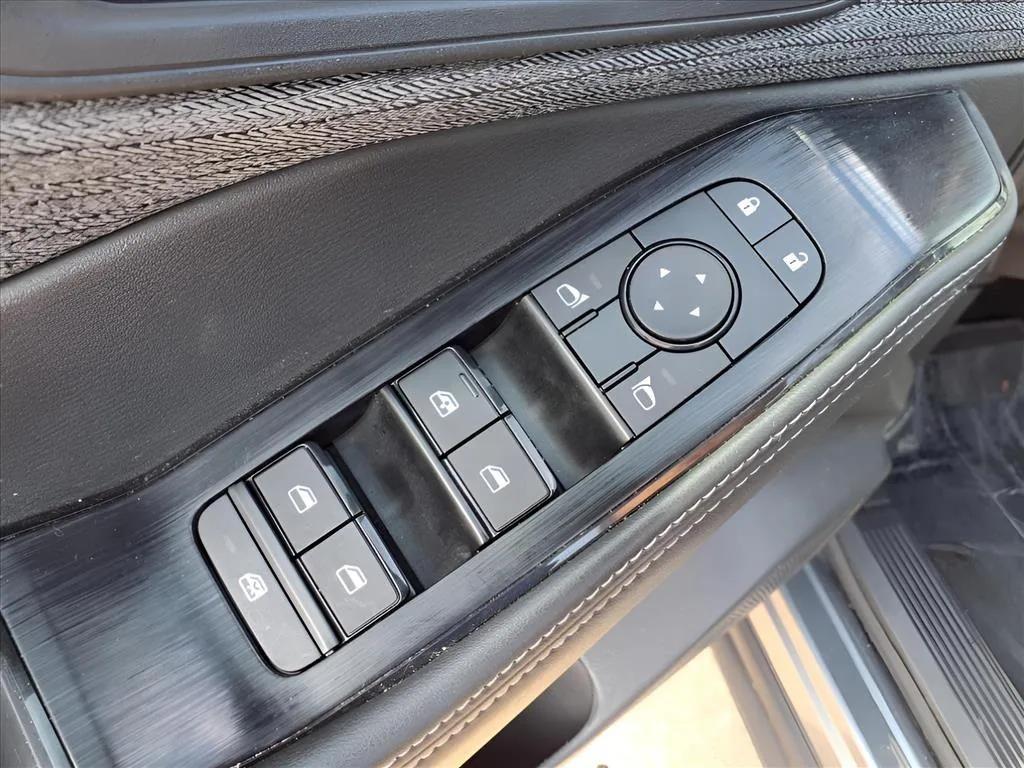 used 2023 Nissan Rogue car, priced at $24,584
