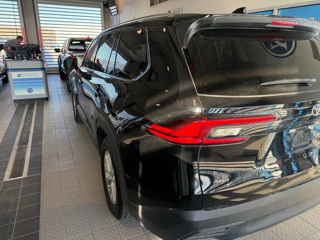 used 2025 Toyota Grand Highlander car, priced at $46,900