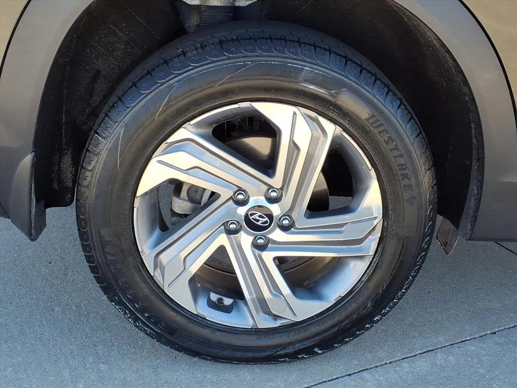 used 2023 Hyundai Santa Fe car, priced at $21,500