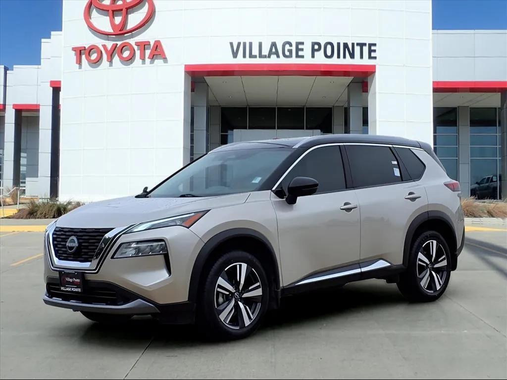 used 2023 Nissan Rogue car, priced at $27,899