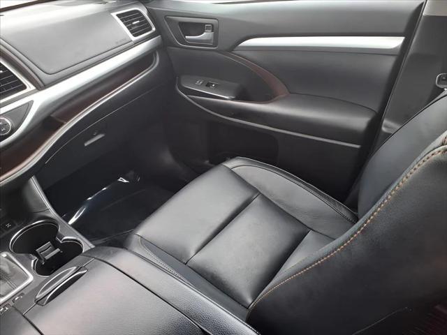 used 2016 Toyota Highlander car, priced at $23,500