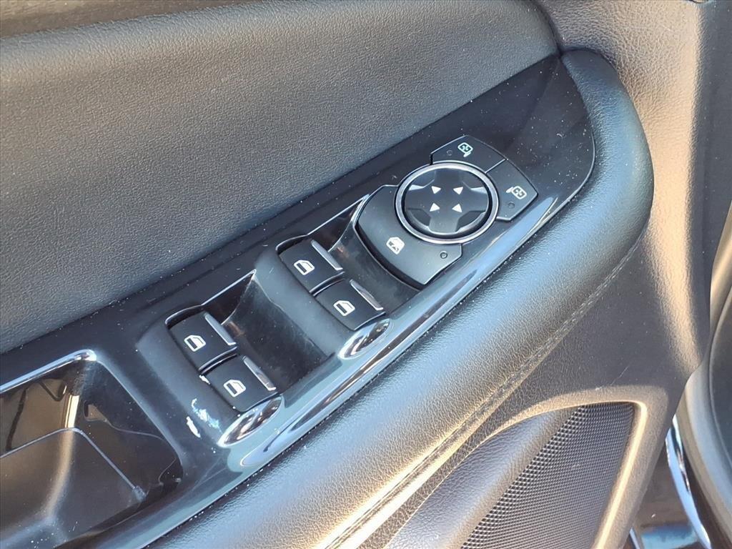 used 2020 Ford Edge car, priced at $18,900