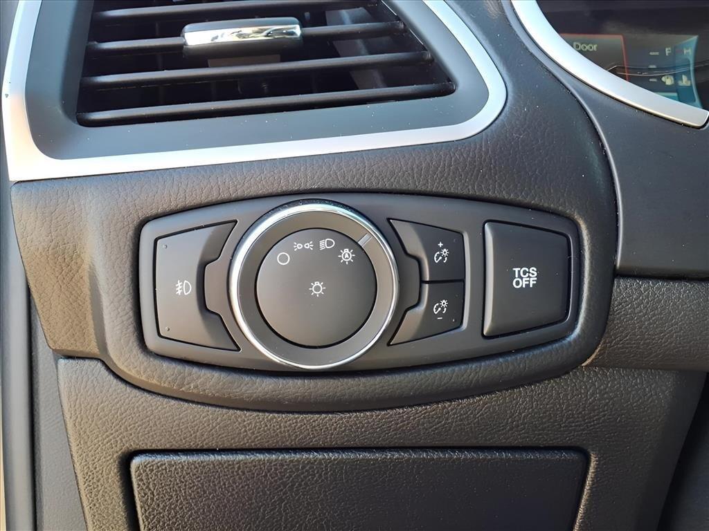 used 2020 Ford Edge car, priced at $18,900