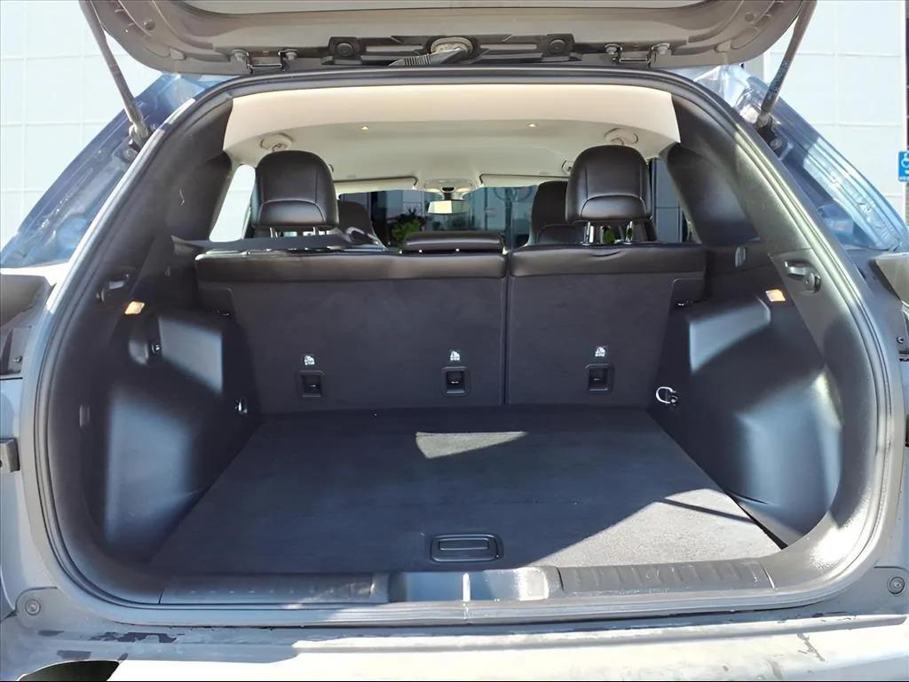 used 2019 Jeep Cherokee car, priced at $19,956