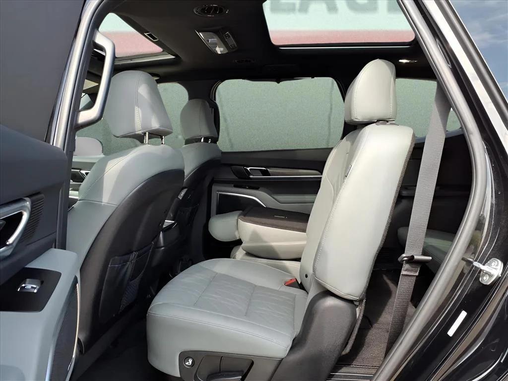 used 2024 Kia Telluride car, priced at $45,585