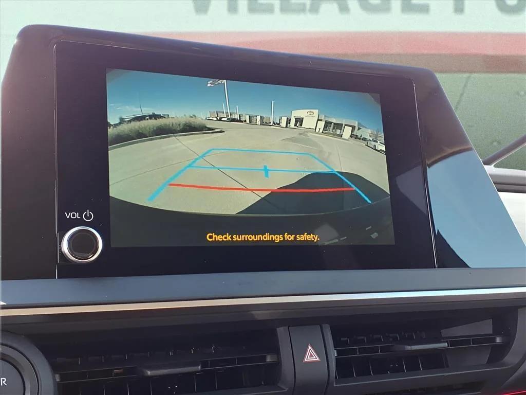 new 2026 Toyota Prius Plug-In Hybrid car, priced at $38,739