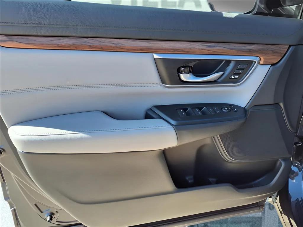 used 2018 Honda CR-V car, priced at $21,080