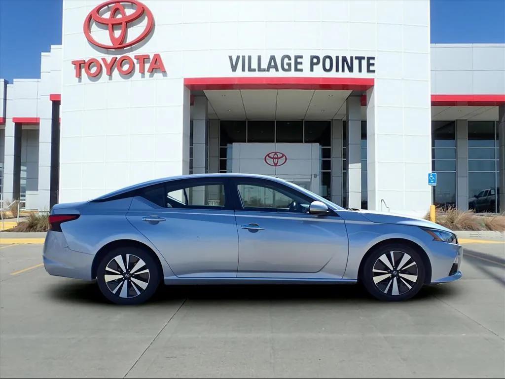 used 2022 Nissan Altima car, priced at $18,448