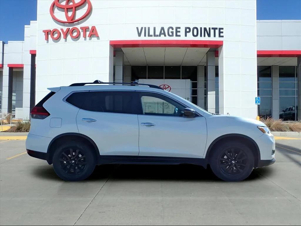 used 2017 Nissan Rogue car, priced at $11,900