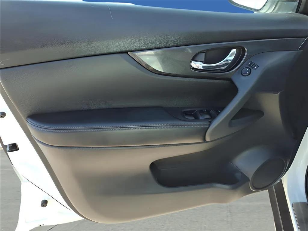 used 2017 Nissan Rogue car, priced at $11,900