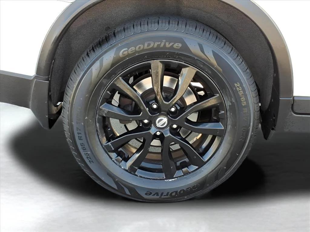 used 2017 Nissan Rogue car, priced at $11,900