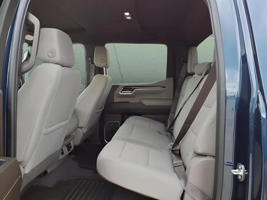 used 2023 Chevrolet Silverado 1500 car, priced at $35,900