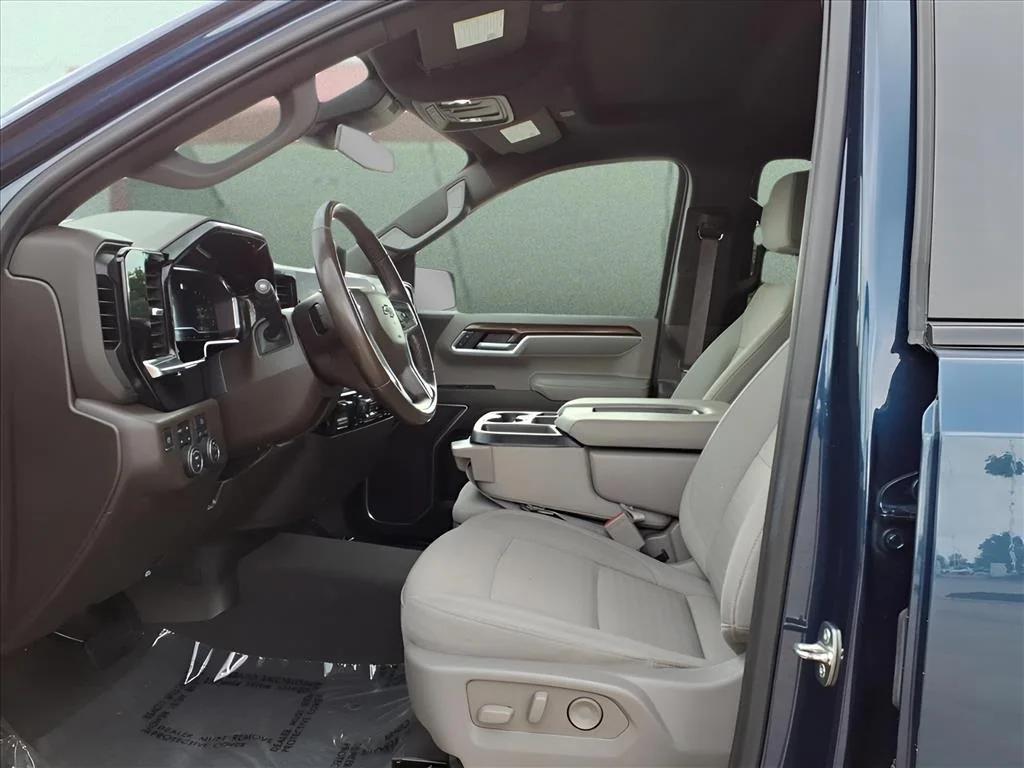 used 2023 Chevrolet Silverado 1500 car, priced at $35,900