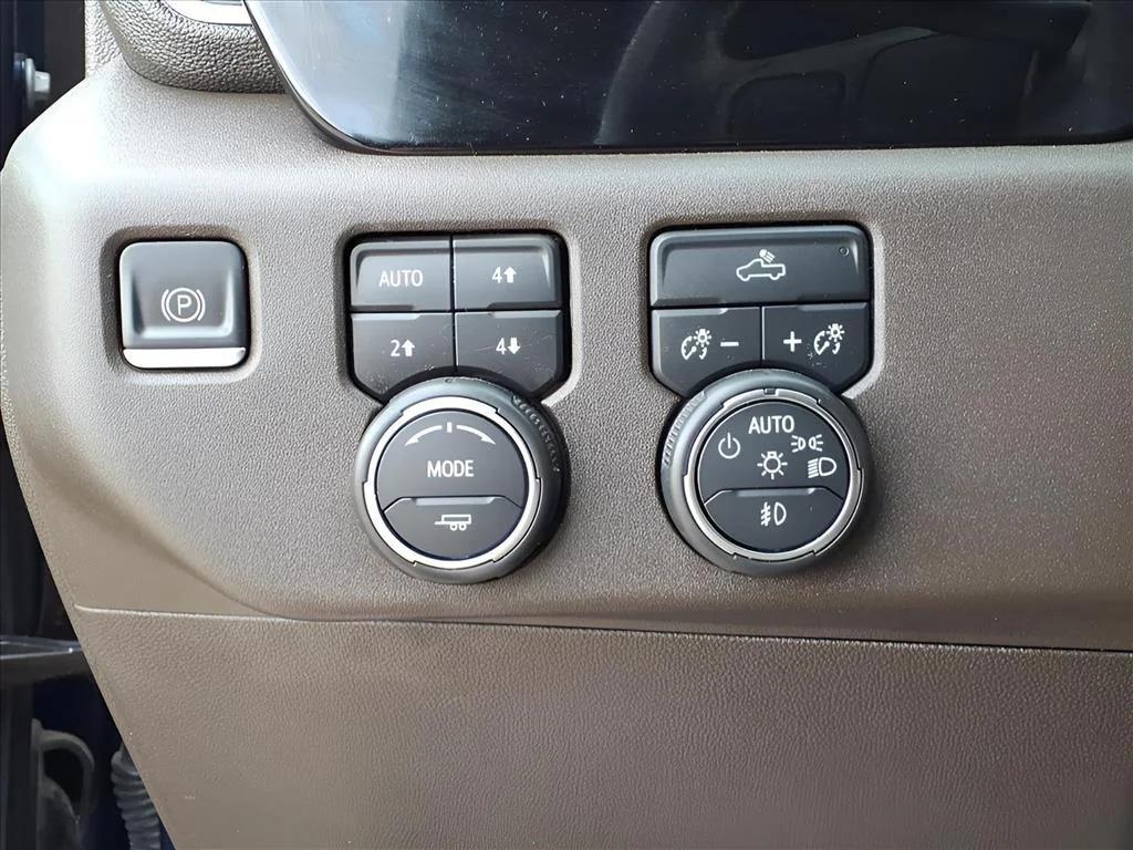used 2023 Chevrolet Silverado 1500 car, priced at $35,900