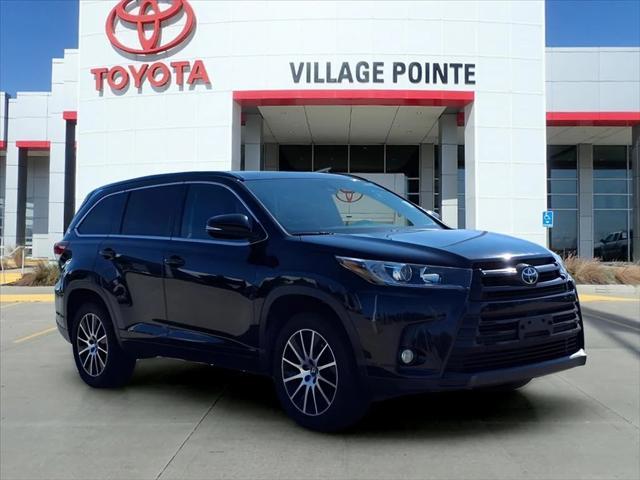 used 2017 Toyota Highlander car, priced at $20,252