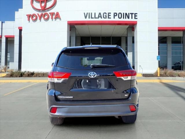 used 2017 Toyota Highlander car, priced at $20,252