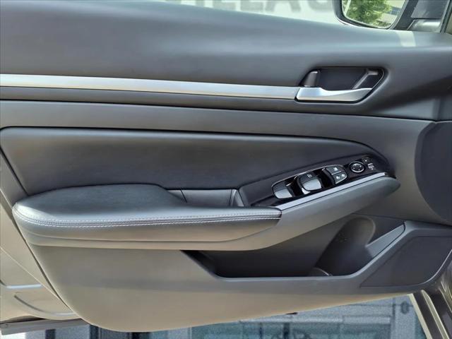 used 2023 Nissan Altima car, priced at $19,487