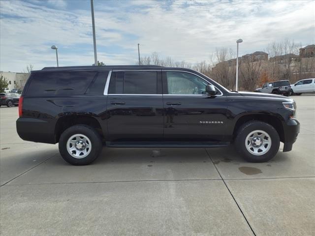 used 2019 Chevrolet Suburban car, priced at $27,900