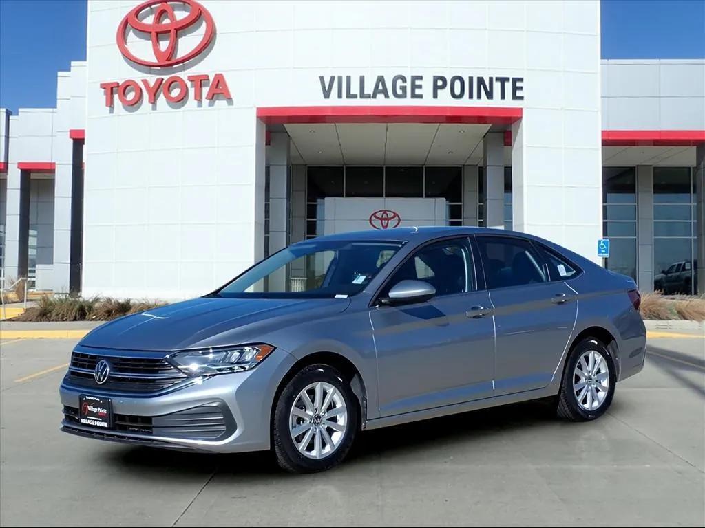 used 2022 Volkswagen Jetta car, priced at $17,500