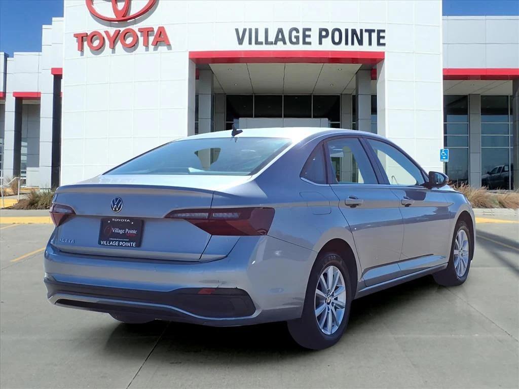 used 2022 Volkswagen Jetta car, priced at $17,500