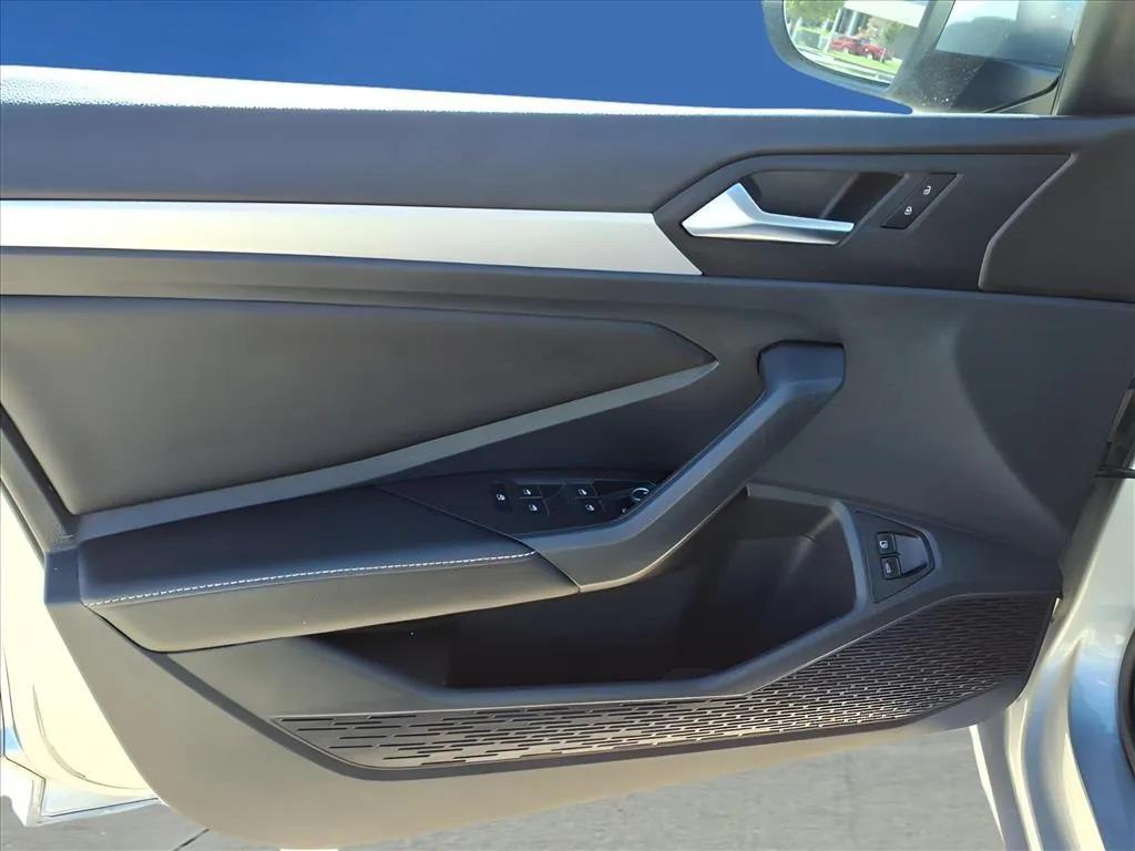 used 2022 Volkswagen Jetta car, priced at $17,500