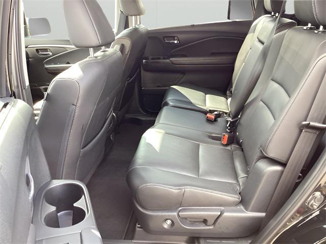 used 2022 Honda Pilot car, priced at $28,988
